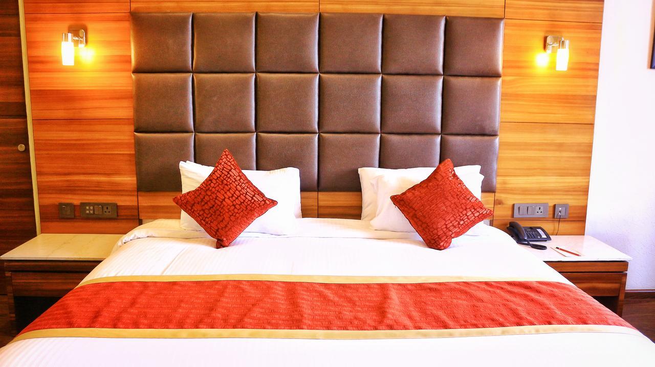 City Park Resort Bahādurgarh Kültér fotó