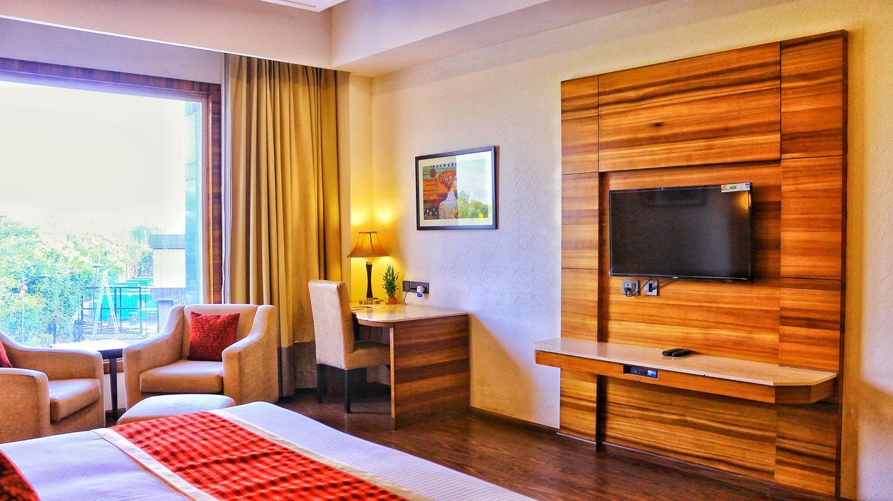 City Park Resort Bahādurgarh Kültér fotó